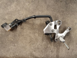 Fussrastetrager vorne rechts Yamaha Tracer 900