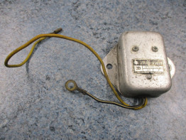 Spanningsregelaar Suzuki GS 400 E