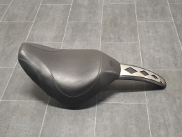 Zadel Harley Davidson FLSTF Fat Boy