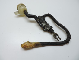 Rempomp achter Yamaha XJ 600 Diversion