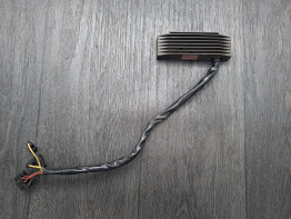 Regler Gleichrichter Suzuki VS 1400 Intruder