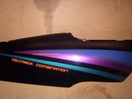 Rechter achterkant Yamaha FZR 600