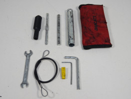 Gereedschapset Ducati monster 796