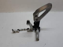 Fussrastetrager vorne links Triumph Bonneville T 120