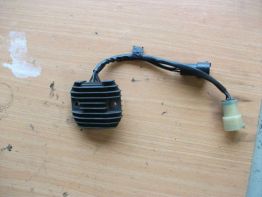 Spanningsregelaar Suzuki SV 1000