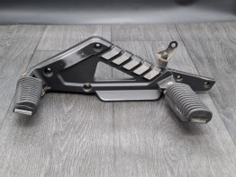 Fussrastetrager vorne links BMW K 75