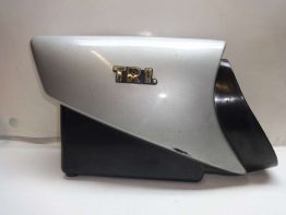 Rechter zijkuip klein Yamaha TR1