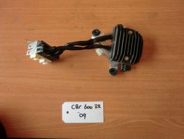 Regler Gleichrichter Honda CBR 600 RR