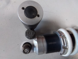 Achterschokbreker Aprilia RSV 1000