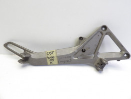 Fussrastetrager vorne rechts Honda CB 600 F