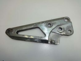 Fussrastetrager vorne rechts Suzuki GS 550