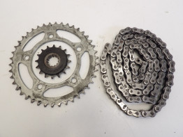 Chain and sprocket kit Honda CBR 900 RR
