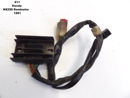 Spanningsregelaar Honda NX 250 Dominator