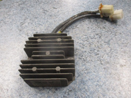Regulator rectifier Honda CB 450