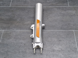 Voorpoot rechts onder Harley Davidson FLTR Road Glide