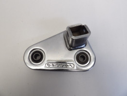Fussrastetrager vorne links Honda VT 750 Shadow