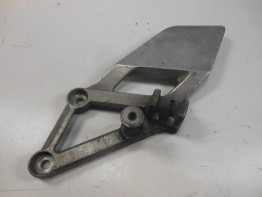 Fussrastetrager vorne links Honda CBR 600 F