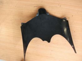 Cowl under Suzuki GSX R 750