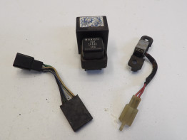 Relais unit Yamaha FZ 750