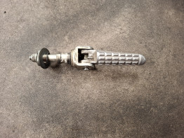 Voetsteun links Ducati Scrambler
