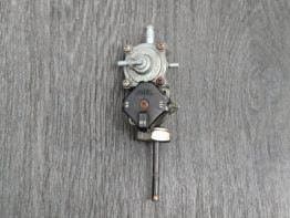 Benzinhahn Honda VF 700 750 S Sabre