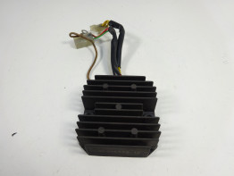 Spanningsregelaar Aprilia Pegaso