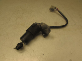 Contact slot Yamaha V max