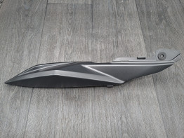 Cowl rear right Suzuki GSX S 750