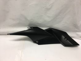 Seitenverkleidung links klein Suzuki GSR 750