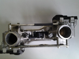 Gasklephuis Aprilia Shiver 750