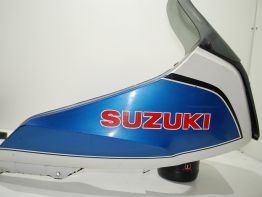 Cowl upper front Suzuki Overige Suzuki