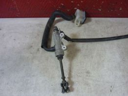 Rempomp achter Honda TRANSALP