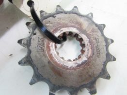 Kettenrad vorne Suzuki GSX F 750