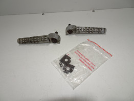 Duo voetsteun set Yamaha FZ6