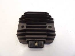 Spanningsregelaar Yamaha TDM