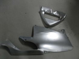 Rechter onderkuip Aprilia RSV 1000