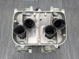 Carburetor assy Honda VFR 750