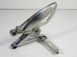 Main step holder left Triumph Street Triple 675