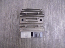 Spanningsregelaar Ducati Monster 1200