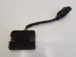 Spanningsregelaar Honda VFR 800 I