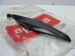 Linker zijkuip klein Aprilia RSV 1000