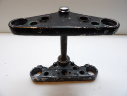 Steering stem + top bridge Suzuki VS 1400 Intruder