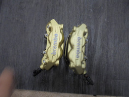 Remklauwen MV Agusta F3 675