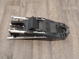 Achtersubframe Aprilia Tuono 660