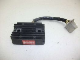 Regler Gleichrichter Kawasaki Z 1000