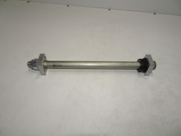 Achteras Kawasaki Z 900