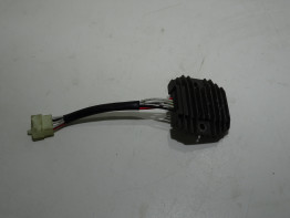 Spanningsregelaar Yamaha TDM