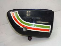 Cowl right small Suzuki GT 750