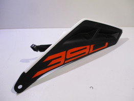 Linker achterkant KTM 390 Duke