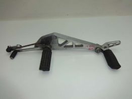 Fussrastetrager vorne links Honda Overige Honda